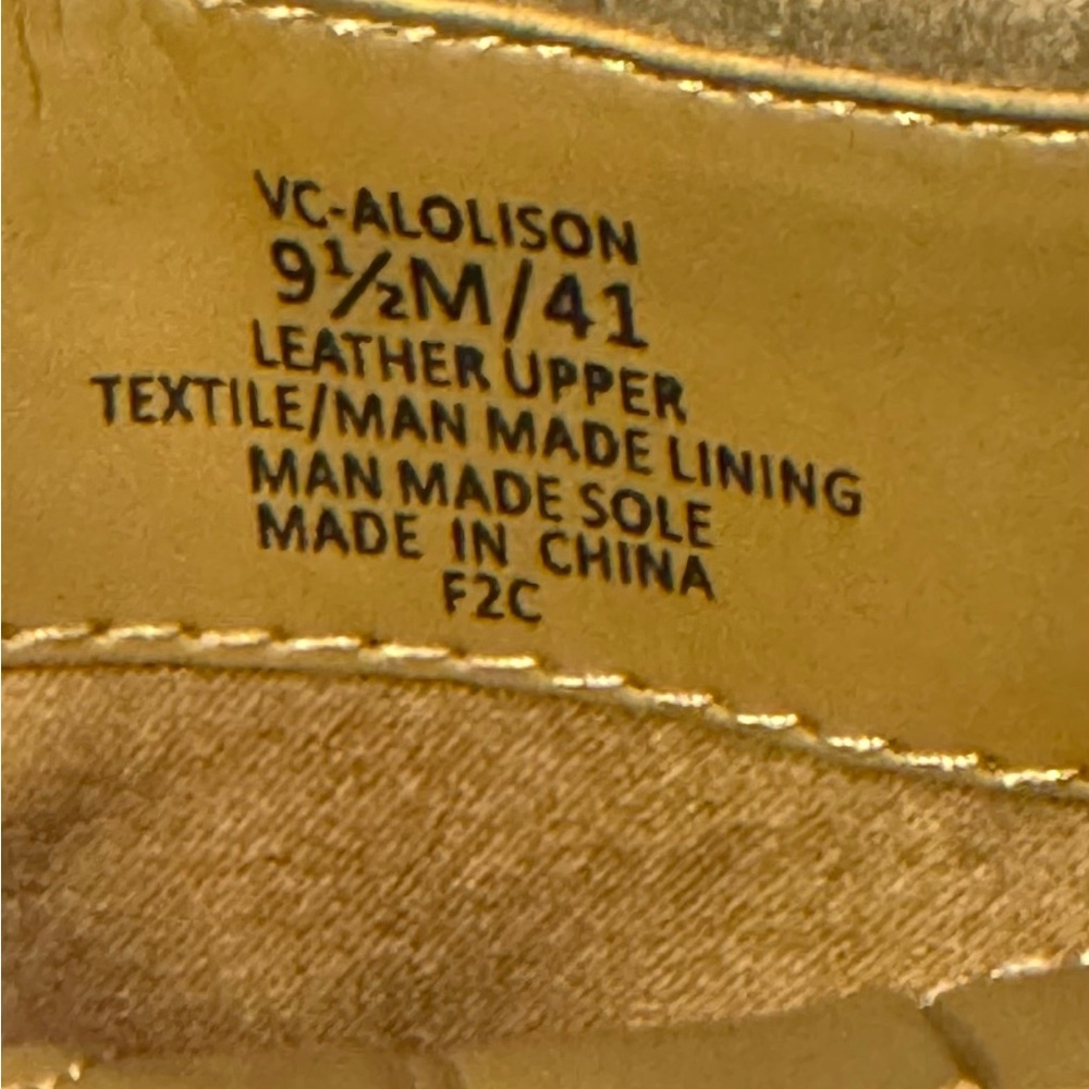 Vince Camuto Boots - Picture 3 of 4
